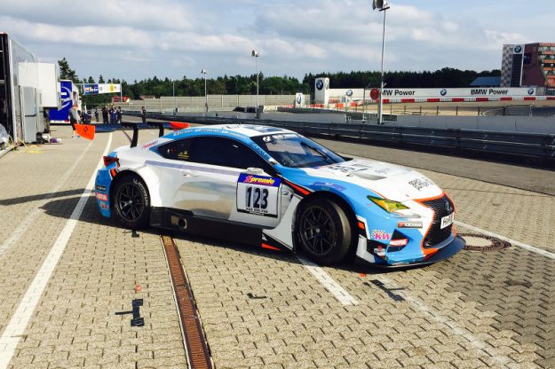 2015-VLN-Farnbacher-Racing-Vorbereitung-Nordschleife