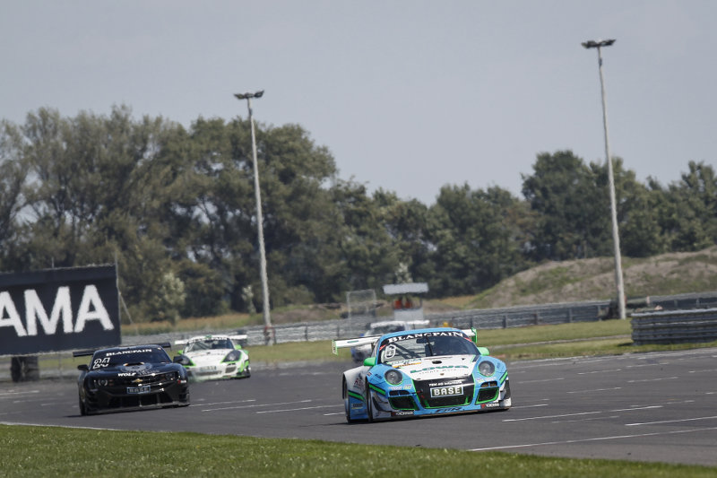 ADAC GT Masters 2014 Slovakiaring Farnbacher Racing